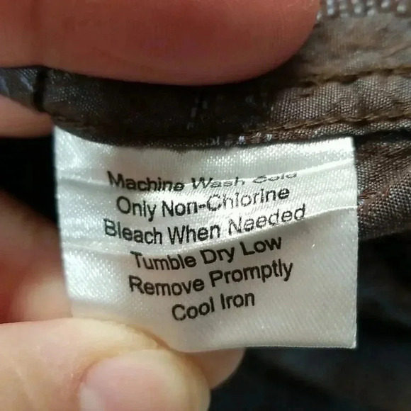 {Pronto Uomo} Men's Textured Button Down Casual Shirt - Picture 11 of 13